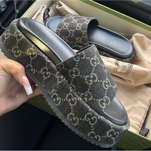 GUCCI platform slides
